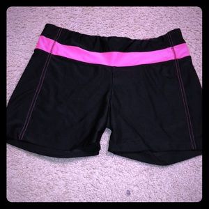 Compression shorts